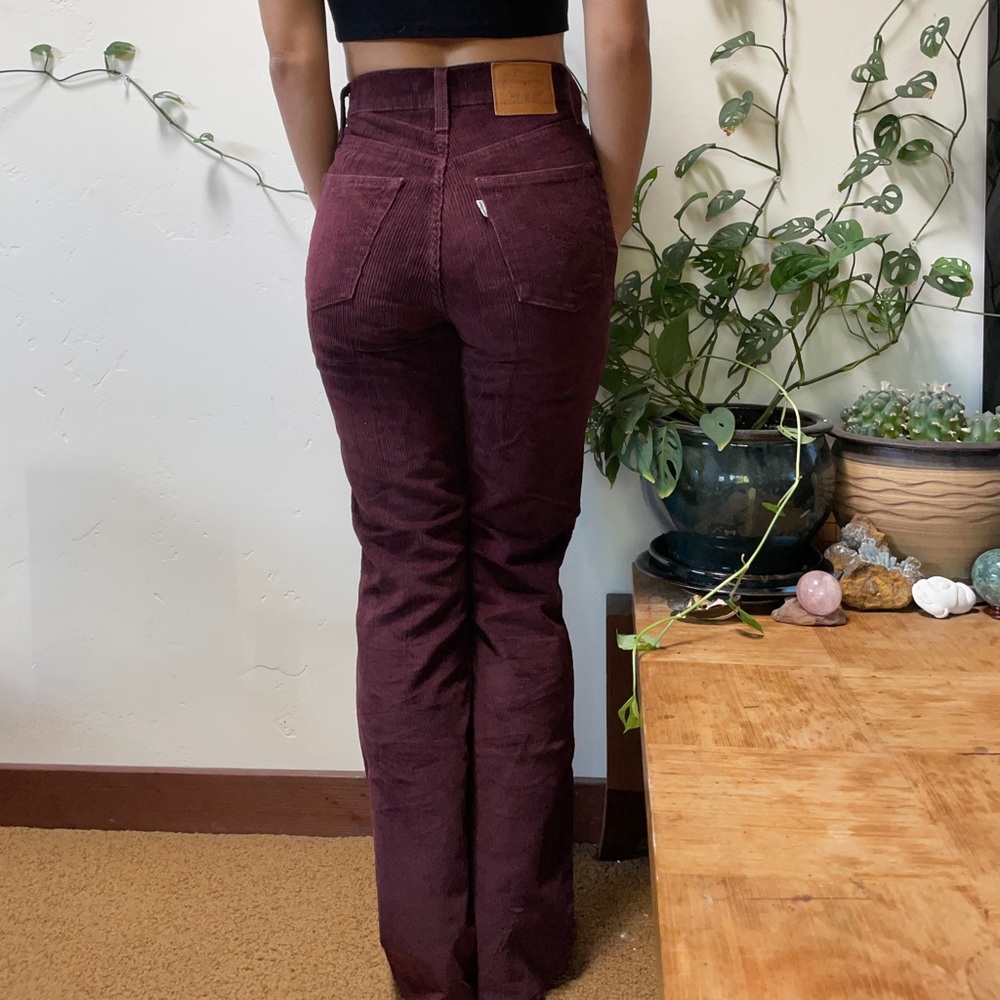 Levi’s Corduroy wine red